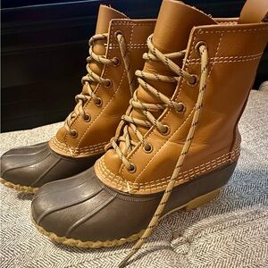 Women's 8-inch Bean Boots from L.L. Bean - Size 6